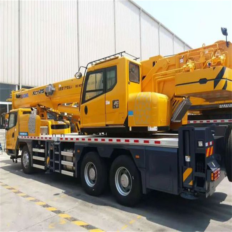 壤塘离这最近出租吊车电话