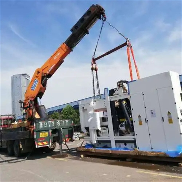 壤塘附近小吊车联系方式|8-16吨|本地及时服务